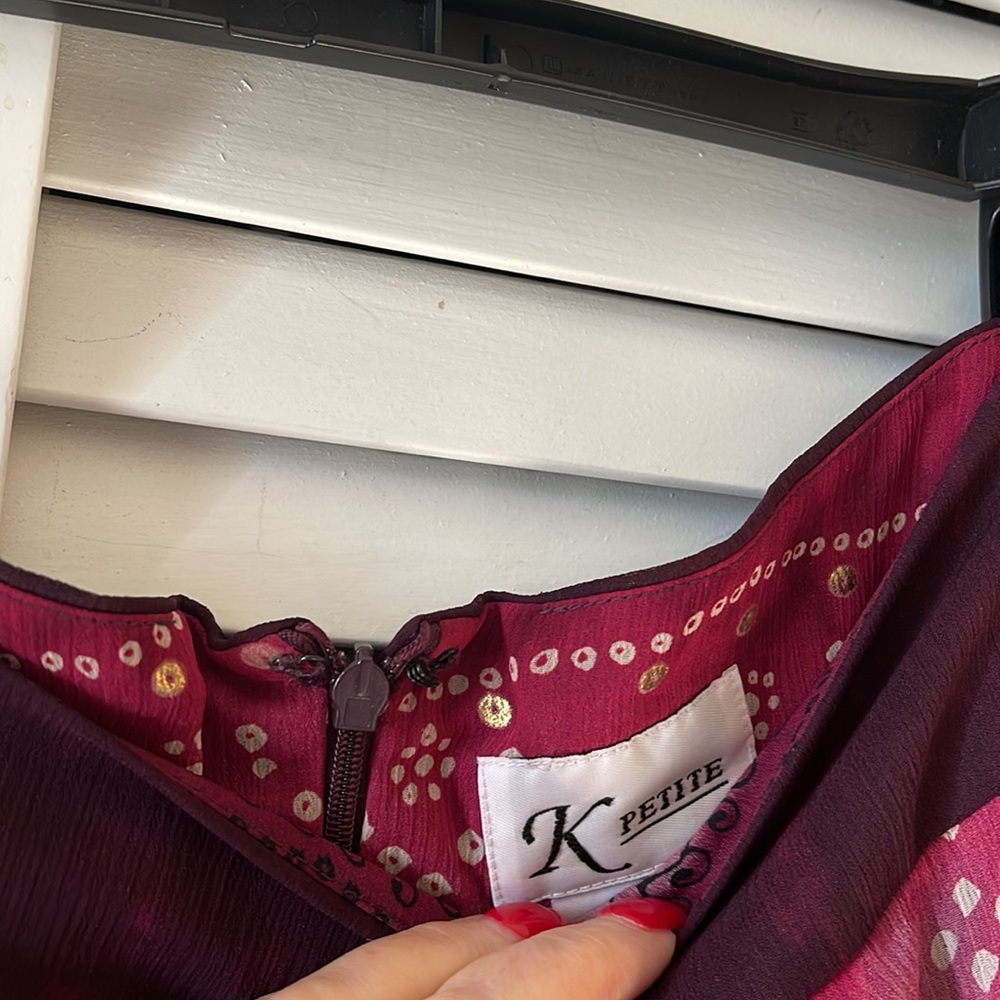 K Petite Burgundy/Green Sparkly Gold Lined Skirt - Picture 7 of 7